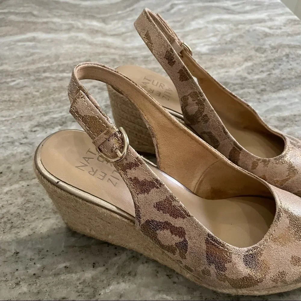 NATURALIZER Pearl Espadrille Wedges